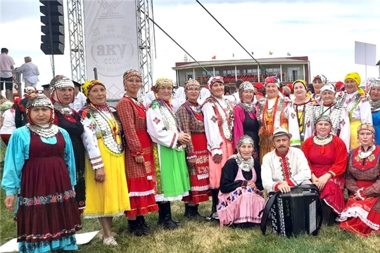 Делегация с Алатырского района приняла участие в Республиканском празднике «Уяв-2022»