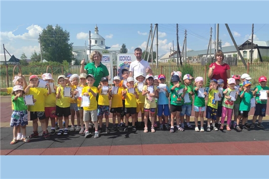 Спортивно-интеллектуальное соревнование прошло в Чуварлейском детском саду «Колокольчик»