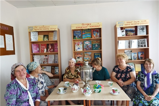 Тематический час «День Святого пророка Ильи» прошёл в Сойгинской сельской библиотеке