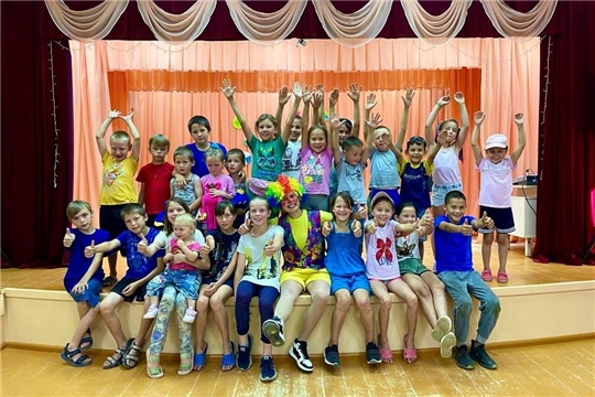 В Новоайбесинском СДК состоялась игровая программа «Любит лето детвора»