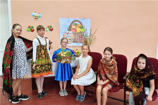 В учреждениях культуры проходят мероприятия посвященные православному празднику «Яблочный Спас»