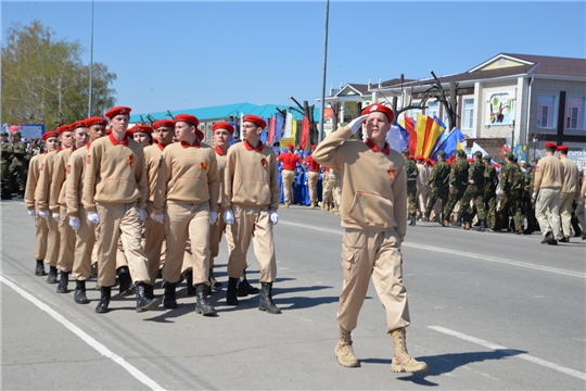 День Победы в Батыревском районе: парад юнармейцев и ветеранов погранвойск