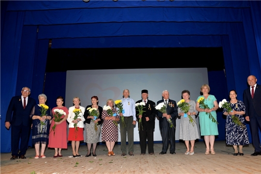  Медицинские работники Батыревского района отметили профессиональный праздник