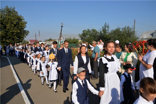 День знаний в Батыревской СОШ №1: начальная школа