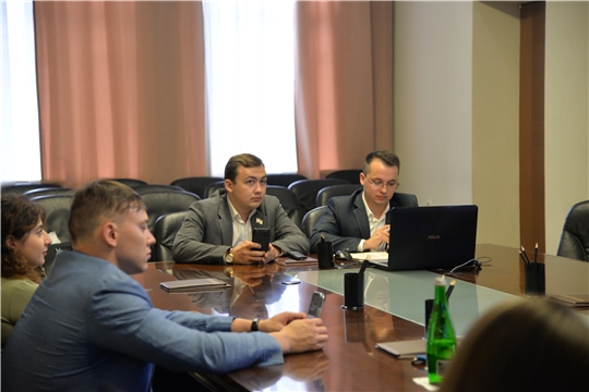 Состоялось 3-е внеочередное заседание Молодежного парламента города Чебоксары при Чебоксарском городском Собрании депутатов 