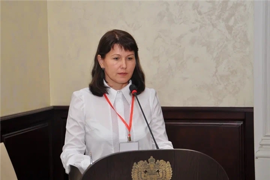 Алевтина Федорова поделилась опытом с коллегами по профилактике суицидального поведения несовершеннолетних