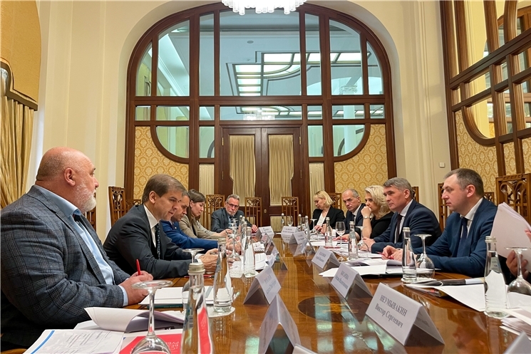 Сăрпа Хусан чиккисене тума хутшăннисене халалланă Раҫҫейри пĕрремĕш астăвăм комплексĕпе Ӗҫ паттӑрлӑхӗн хулин статусне  илнисен II-мĕш Форум мероприятийĕсен йĕркисене ырланă