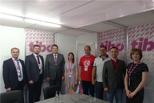 В рамках форума «ТИБО-2022» делегация из Чувашии встретилась с министром связи Беларуси