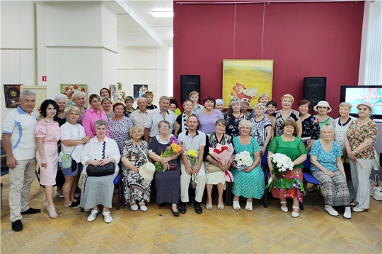 Ветерана производства ПАО «Химпром» поздравили с 80-летним юбилеем