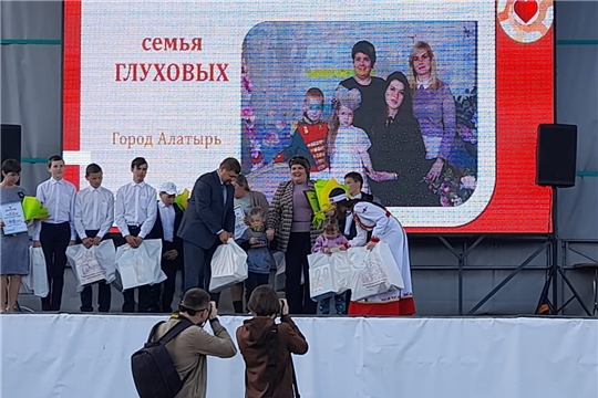Алатырцы стали победителями IX Республиканского форума замещающих семей