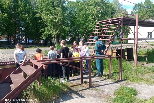 Экскурсия для воспитанников БУ «Алатырский социально-реабилитационный центр для несовершеннолетних»  в ПЧ-17