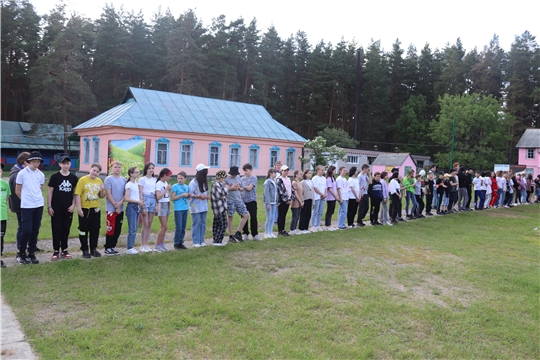 В детском оздоровительном лагере «Янтарный» открылась первая смена
