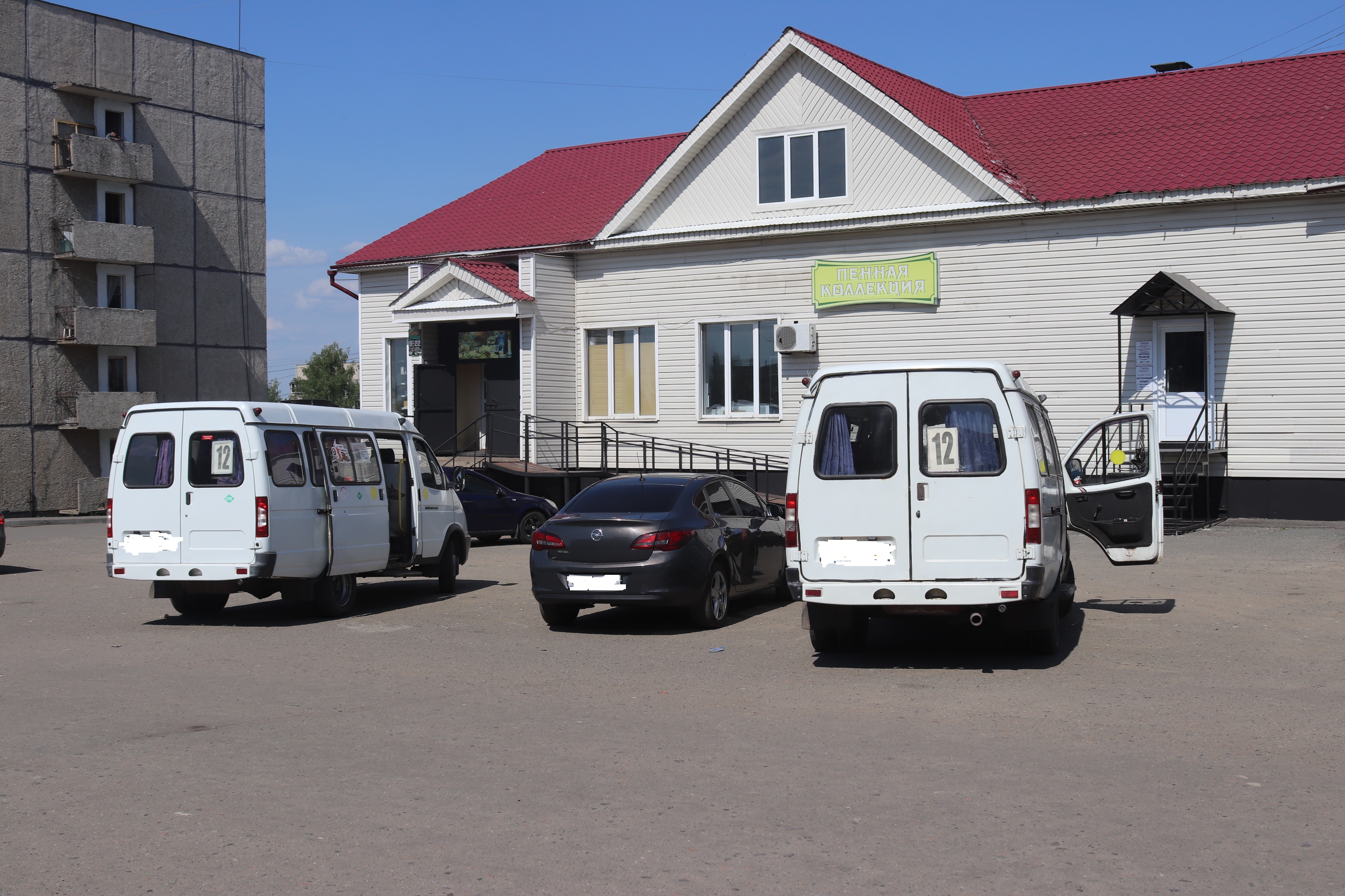 На Святую Троицу в Алатыре некоторые городские маршрутки будут курсировать  до городского кладбища | г. Алатырь Чувашской Республики