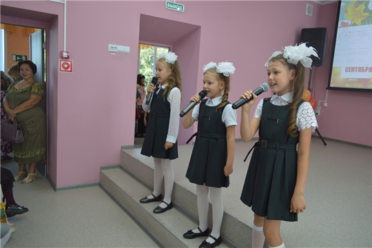 1 сентября Алатырская детская школа искусств собрала учащихся на праздничном концерте посвященном началу учебного года
