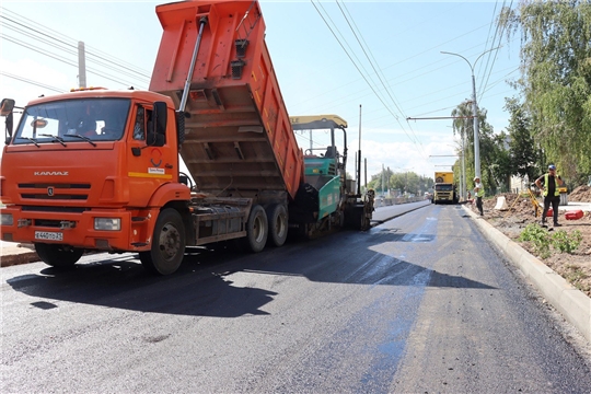 На ул. Гражданской в Чебоксарах сегодня подключают контактную сеть