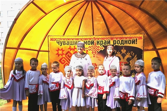 Творчество глазами детей: в столичных дошкольных учреждениях продолжается реализация городского летнего проекта