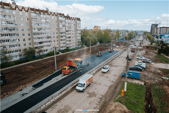 В Чебоксарах на Гражданской начата укладка асфальта