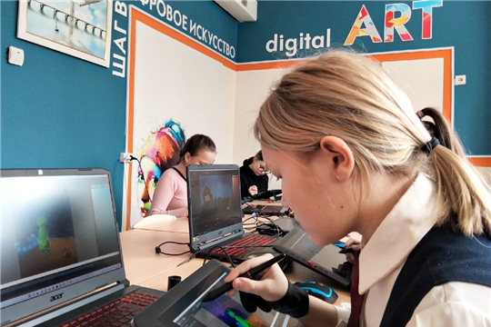 Чебоксарская детская художественная школа №6 имени Акцыновых приглашает посетить выставку «Digital art»