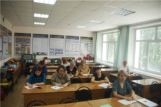 В ГКЧС Чувашии состоялось семинарское занятие «Рассмотрение писем и обращений граждан в органах исполнительной власти Чувашской Республики»