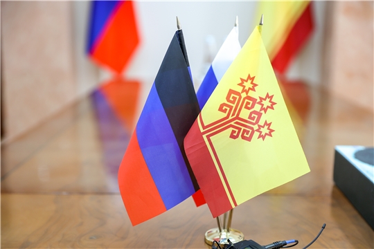 Встреча Главы Чувашии О.Николаева с заместителем Руководителя Администрации Главы ДНР Р.Деушевым