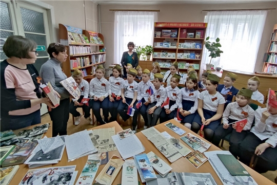В библиотеках города Шумерля прошел ряд мероприятий, приуроченный к празднованию 77-й годовщины Победы в Великой Отечественной войне