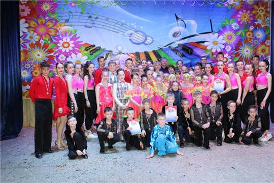 В Шумерле прошел юбилейный фестиваль «Шумерлинские росточки»