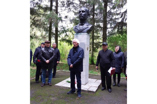 Делегация ИД «Хыпар» приняла участие в праздновании 144-летия со дня рождения основателя первой чувашской газеты Николая Никольского