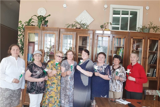 Активисты ТОС "Текстильщик" провели мастер-класс, посвящённый Дню семьи, любви и верности