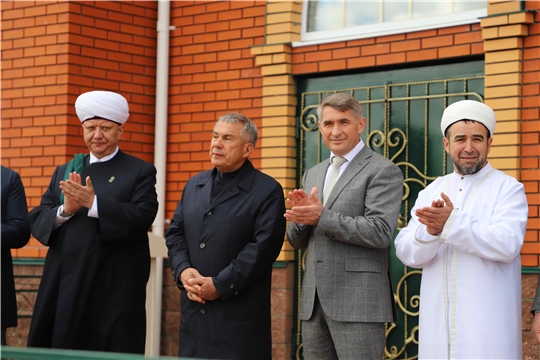 В селе Урмаево состоялось долгожданное событие - открылась Соборная мечеть имени Рахимуллы