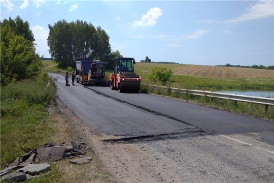 Глава Красноармейского муниципального округа Б.В. Клементьев проинспектировал ход капитального ремонта дорог