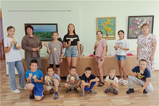Участники детских клубных формирований Атнарского СДК посетили краеведческий народный музей