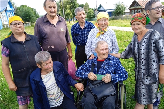 Организован выезд пенсионеров отделение стационарного обслуживания по родным местам