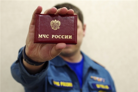 Будьте бдительны: мошенники под видом сотрудников МЧС России продают пожарные извещатели гражданам по завышенным ценам