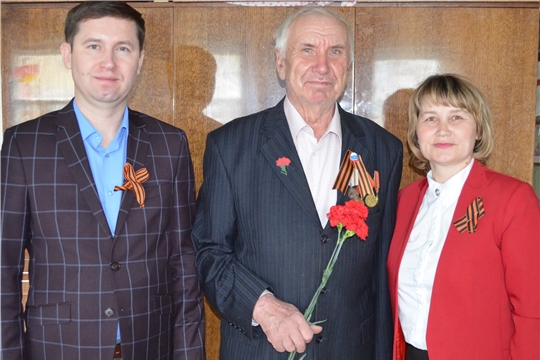 Сергей Мастьянов поздравил ветеранов с наступающим Днем Победы