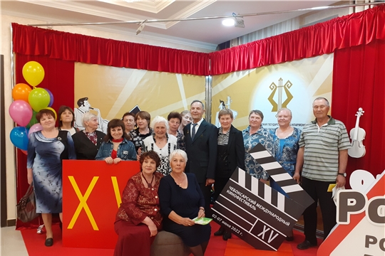Марпосадцы на  красной дорожке XV международного кинофестиваля