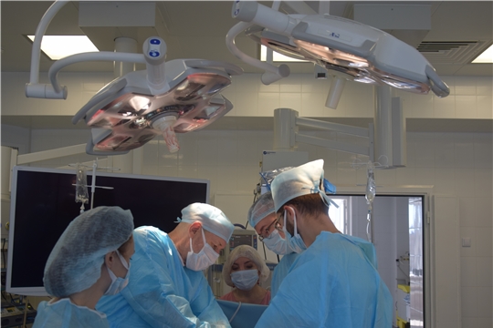 Абдоминальные хирурги Республиканской больницы провели сложнейшую восстановительную операцию на желчных протоках
