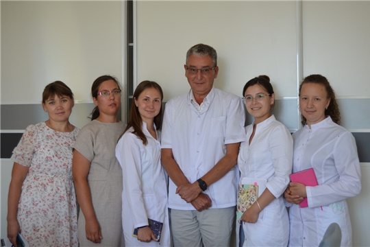 С начала года в центральную районную больницу Ядрина устроились на работу 5 молодых специалистов