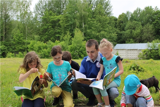 В Детско-юношеской библиотеке продолжается цикл мероприятий «Книжка открывается, чудо начинается»