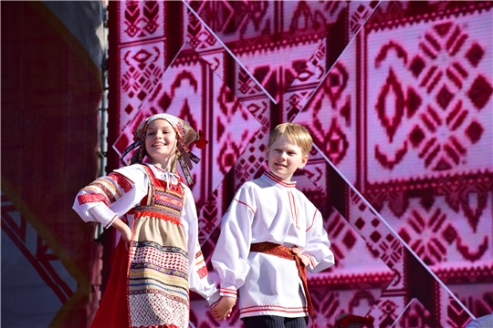 В Чувашии торжественно открылась Всероссийская детская Фольклориада