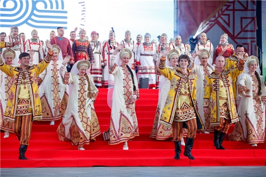На Красной площади состоялось открытие юбилейного 30-го фестиваля «Родники России»