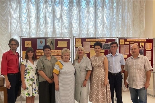 Государственный исторический архив Чувашской Республики поздравляет своих коллег из Мордовии