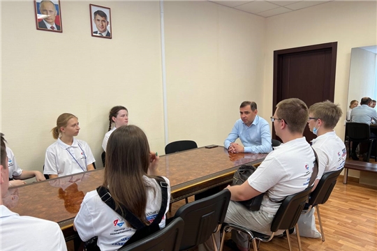 «Больше, чем путешествие»: делегация из Нижнего Новгорода посетила Минпромэнерго Чувашии