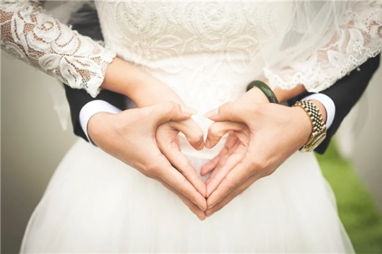 В Чувашии  в День семьи, любви и верности  зарегистрируют брак почти  70 пар