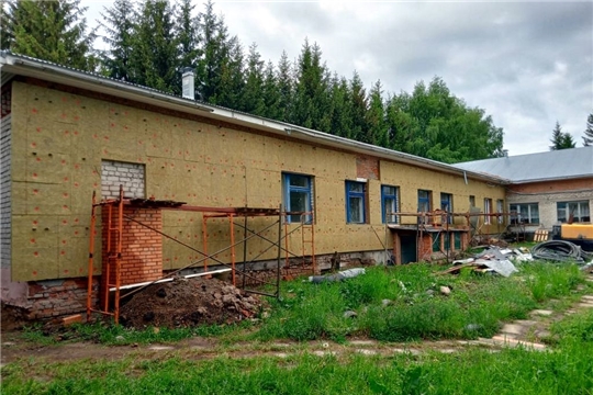 Национальный проект "Здравоохранение": в Моргаушском районе  проводится капитальный ремонт еще одной участковой больницы