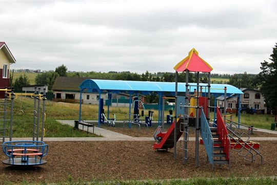 Национальный проект «Формирование комфортной городской среды» в Моргаушском районе: «взрослые активно проводят время на спортивных площадках, детвора - на детских площадках»