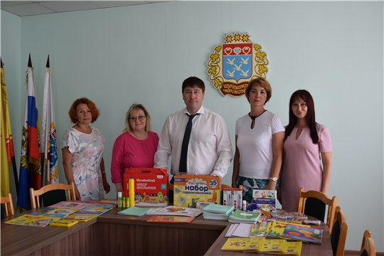 В Московском районе г. Чебоксары в 15-ый раз стартовала благотворительная акция «Соберём ребёнка в школу»