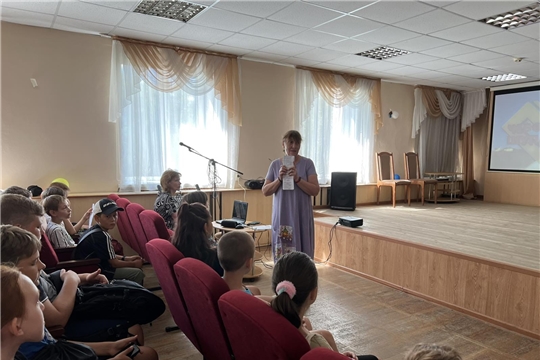 «Поём о любимом городе»: в преддверии Дня города провели мастер-класс по вокалу для юных чебоксарцев