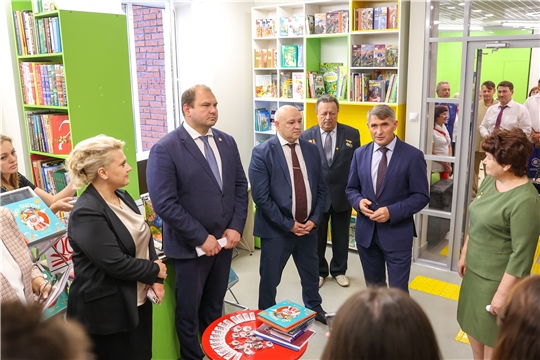 В Чебоксарах в рамках национального проекта «Культура» открыли модернизированную библиотеку