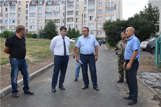 В Чебоксарах состоялась общественная приемка дворовой территории по ул. М. Залка