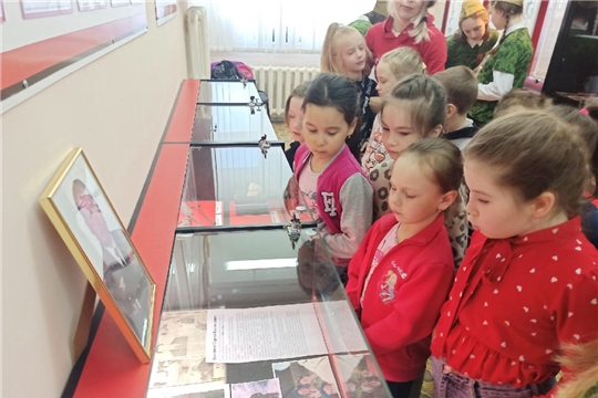 В школьных музеях  Новочебоксарска прошел День открытых дверей, посвященный 77-летию Великой Победы